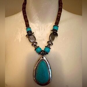 Necklace/bracelet set